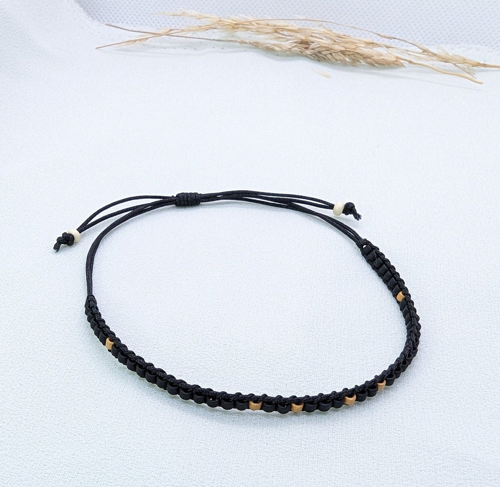 Handmade Surfer Bead Bracelet: Adjustable Macrame Friendship Jewelry