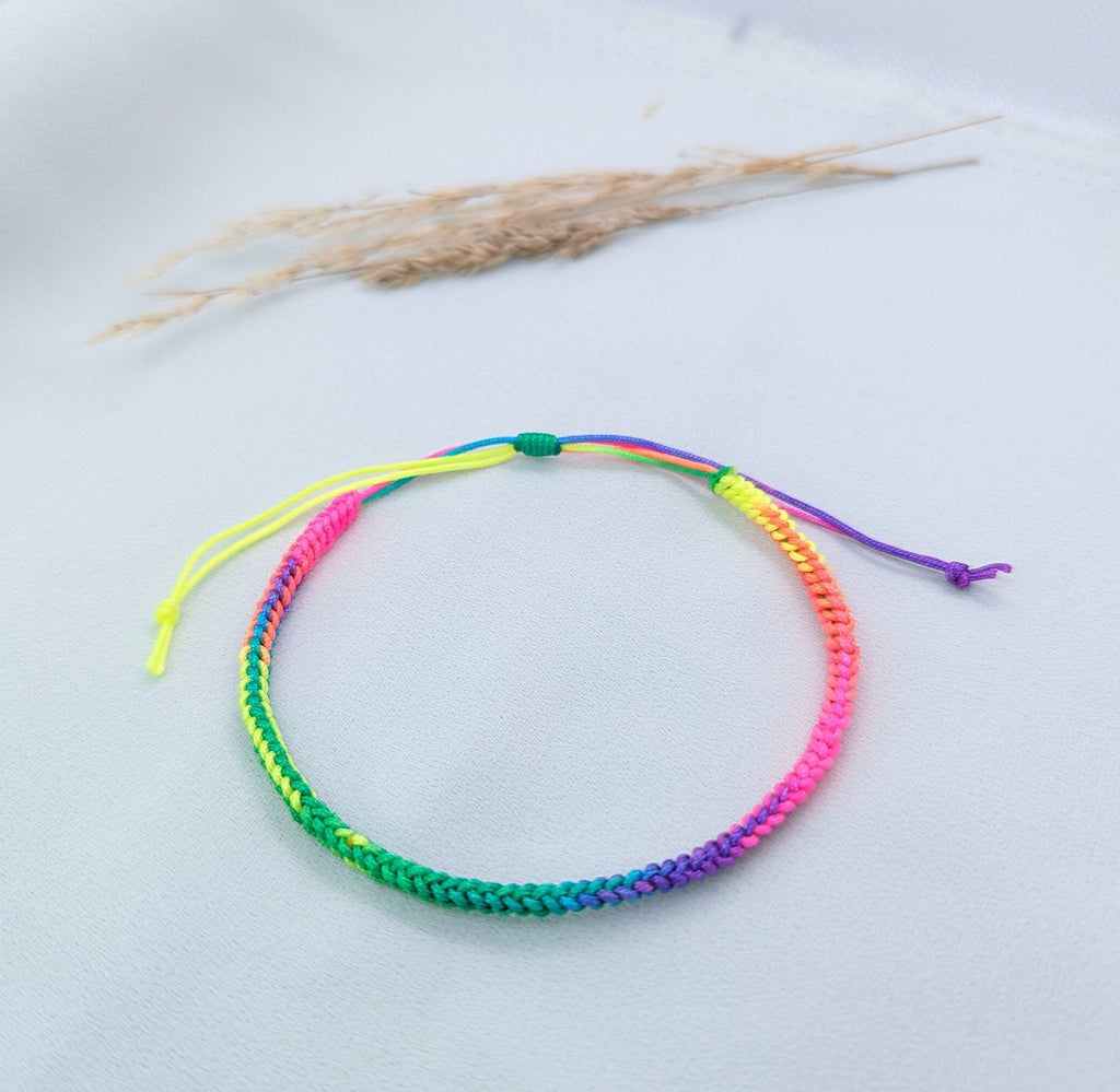Waterproof Surfer Bracelet: Handmade Cotton Boho Jewelry