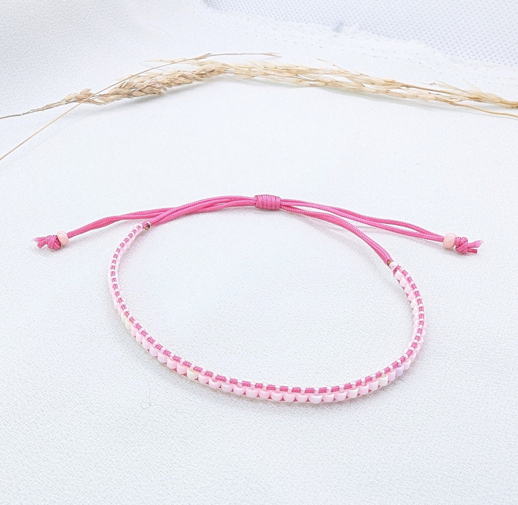 Handmade Surfer Bead Bracelet: Adjustable Macrame Friendship Jewelry